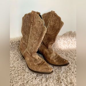•SOLD ON DEPOP• Brown Cowboy/Cowgirl Boots